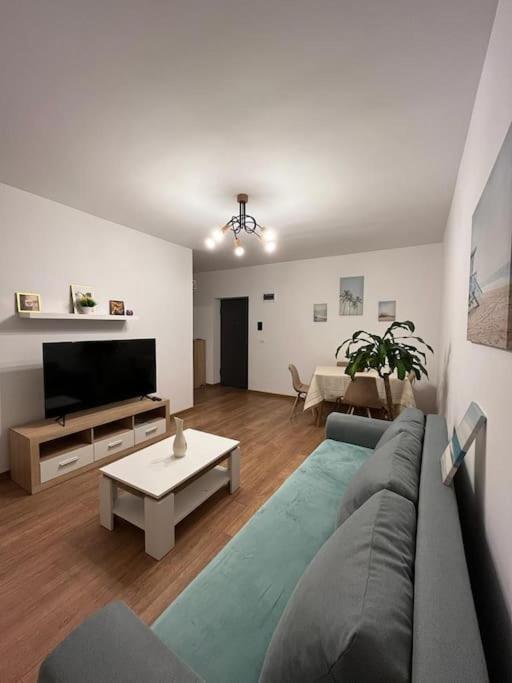 Regie Sunset Apartment Бухарест Экстерьер фото